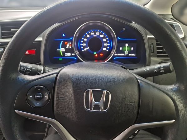 Honda Fit 2017 357365357