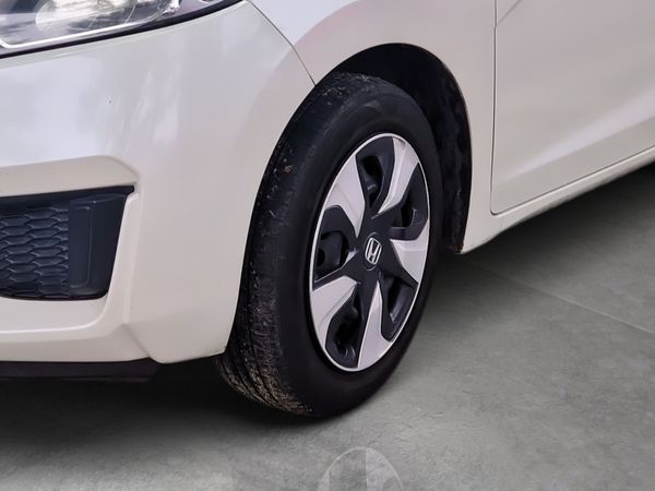 Honda Fit 2017 357365360