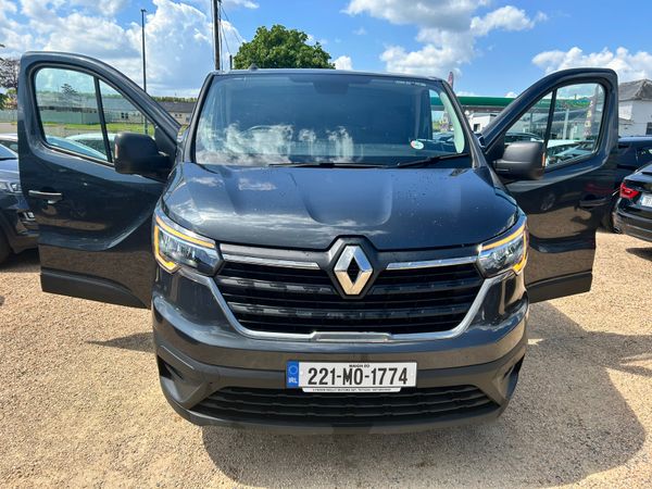 Renault traffic Business **price plus vat** 357389943