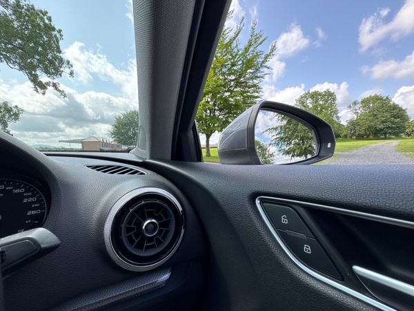 Audi A3 2020 TDI 30 SE 116 HP 357399233