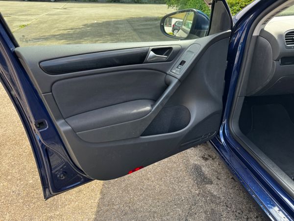 Volkswagen Golf Automatic/DSG Comfortline 357407964