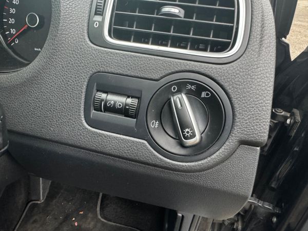 Volkswagen Polo Automatic / DSG Comfortline 357424784