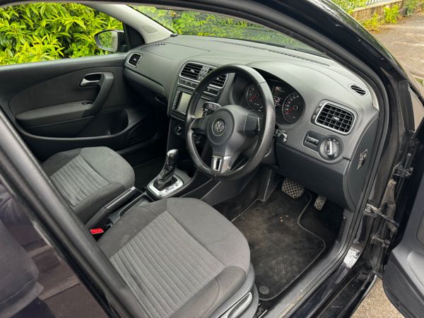 Volkswagen Polo Automatic / DSG Comfortline 357424798