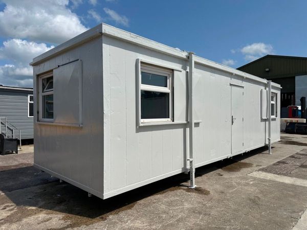 32 X 10 SITE OFFICE OPEN PLAN CABIN....670P 357427804
