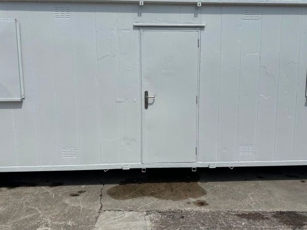 32 X 10 SITE OFFICE OPEN PLAN CABIN....670P 357427806