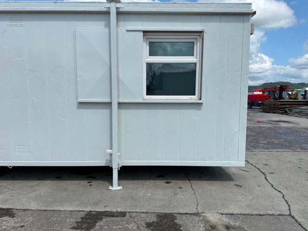 32 X 10 SITE OFFICE OPEN PLAN CABIN....670P 357427807