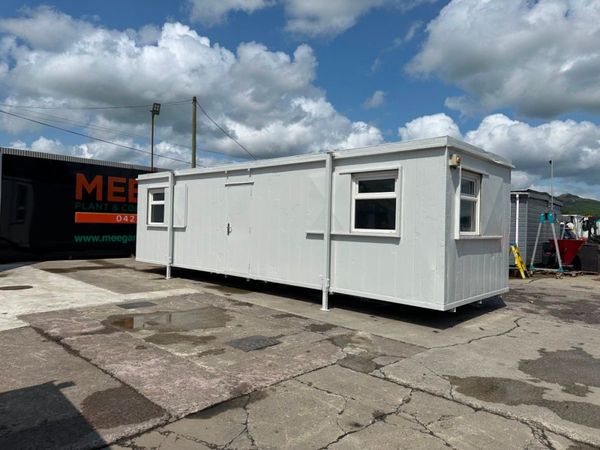 32 X 10 SITE OFFICE OPEN PLAN CABIN....670P 357427801