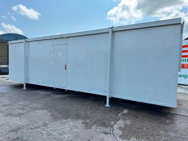 32 X 10 SITE OFFICE OPEN PLAN CABIN....670P 357427812