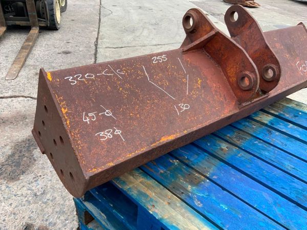 60" GRADING BUCKET.....4-6 TONNE...........1327a. 357430053