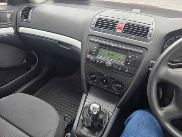 Skoda Octavia 2005 357459701