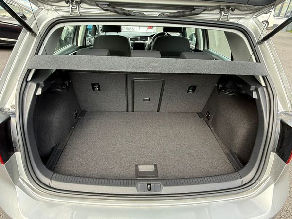 2015 Volkswagen GOLF  1.2 Automatic Petrol TSI 357480255