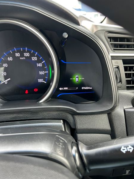 Honda fit auto hybrid low millage 357481553