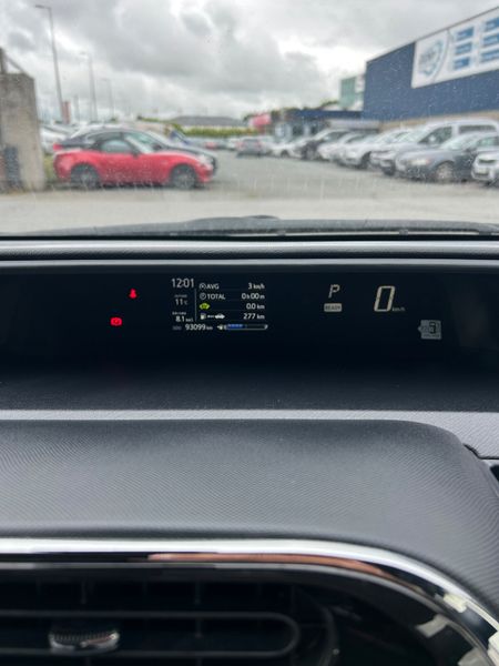 Toyota Aqua Hybrid auto 357482436