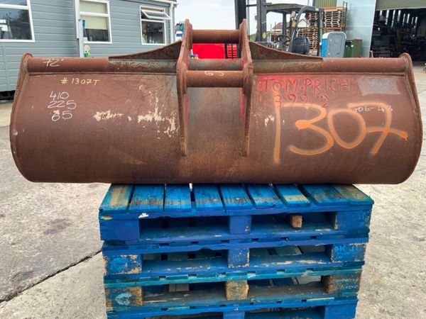 72" GRADING BUCKET.......65mm PINS........1307t. 357499272