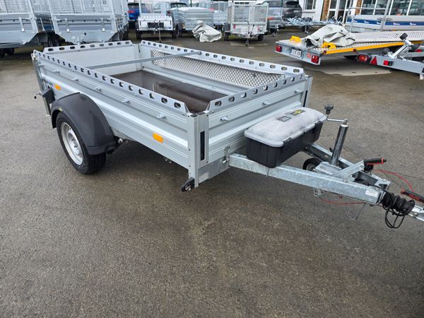 8x4 With Brakes 357514010