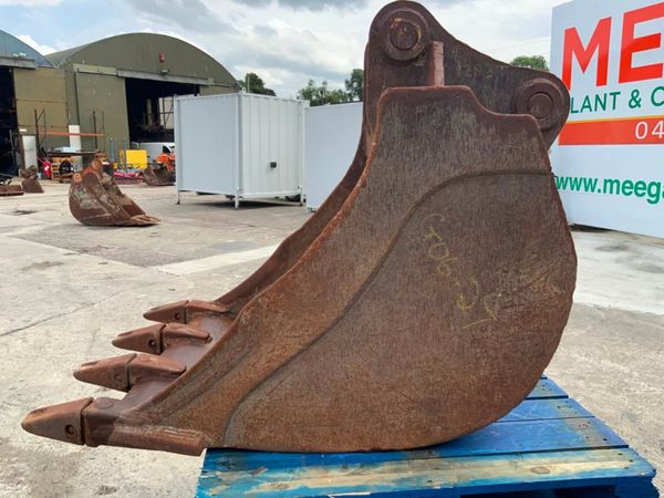 36" DIGGING BUCKET......65mm PINS........1283t. 357516499
