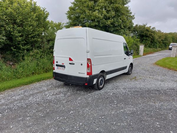 Renault Master 202 MWB Price includes VAT Mint Con 357513138