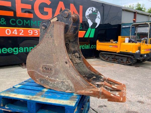 24" HILL DIGGING BUCKET...65mm PINS...........121 357513207