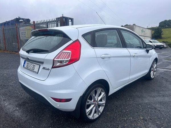 Ford Fiesta 2016 1.0L petrol 357513699