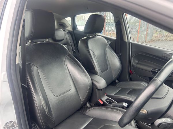 Ford Fiesta 2016 1.0L petrol 357513706