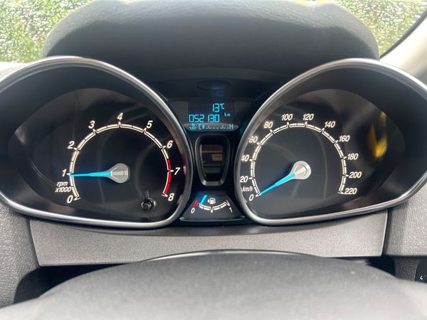 Ford Fiesta 2016 1.0L petrol 357513715