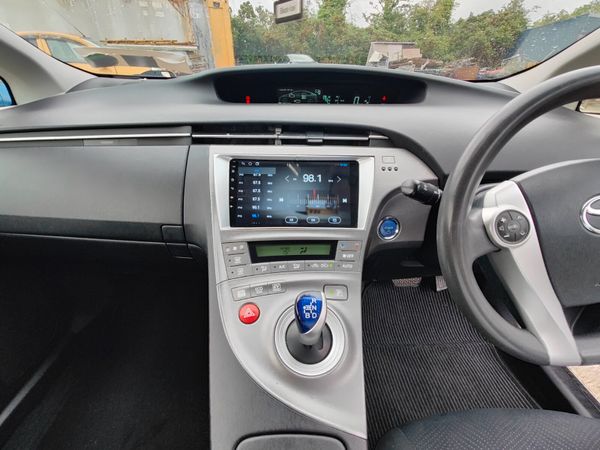 2015 Toyota Prius  Self Charging Hybrid 357577703