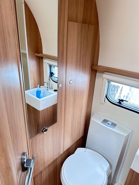 ✨STUNNING BAILEY ORION 5-6 BERTH✨ 357573190