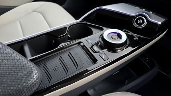 🔥 2025 Kia EV6 Earth 84KWH Range 500+ KM 357597166