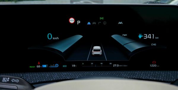 🔥 2025 Kia EV6 Earth 84KWH Range 500+ KM 357597222