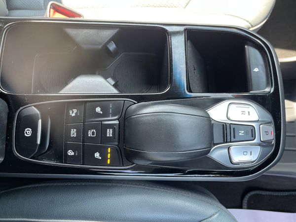 Hyundai IONIQ Electric Premium 357678170