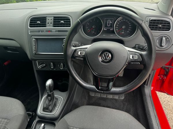 Volkswagen Polo DSG/ Auto Comfortline 357707918