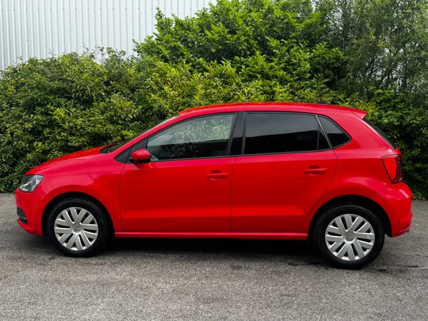 Volkswagen Polo DSG/ Auto Comfortline 357707925