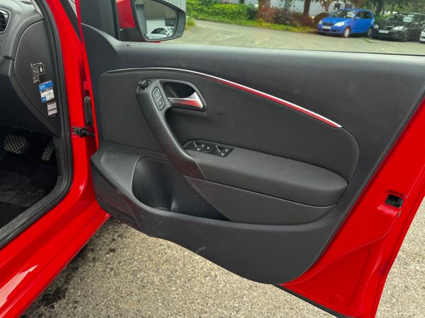 Volkswagen Polo DSG/ Auto Comfortline 357707928