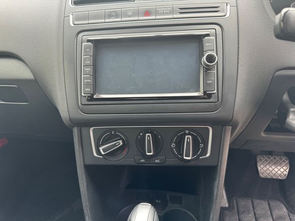 Volkswagen Polo DSG/ Auto Comfortline 357707922