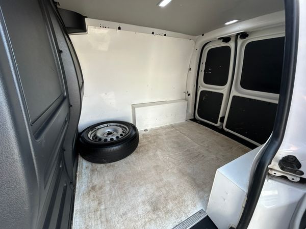 2018 Volkswagen Caddy - Air conditioning 357708016