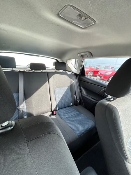 2014 Toyota Auris 357717802