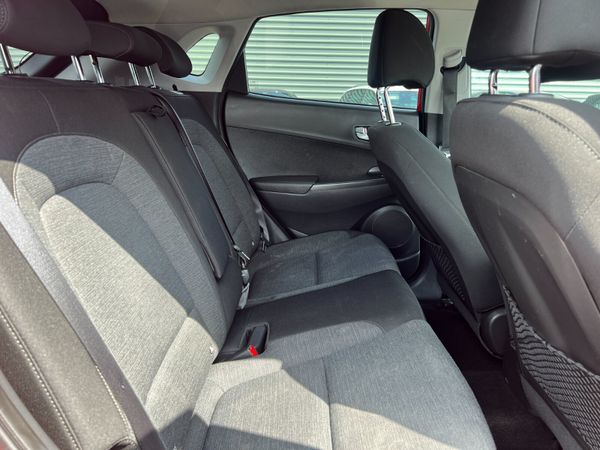 2022 Hyundai Kona Premium 2022 EV 150kW 64kwh 357770959