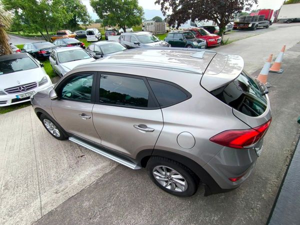 Hyundai Tucson 1.7 D Executive 357786610