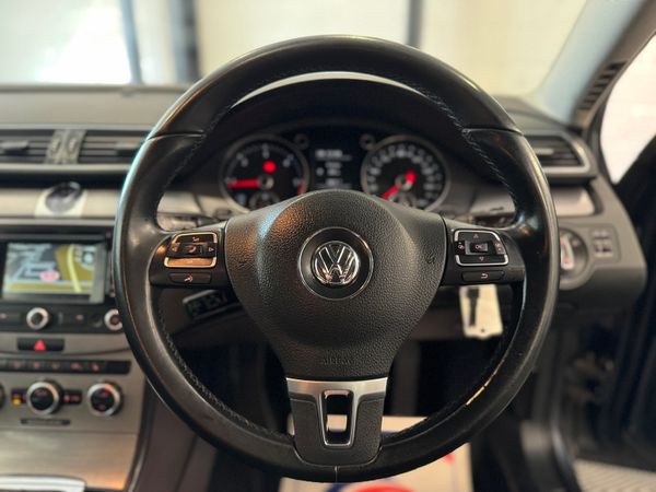Volkswagen Passat 2.0TDI -Highline-Executive 357781054