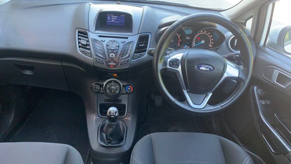 Ford Fiesta Zetec  Nct 04/27 ! 357795598