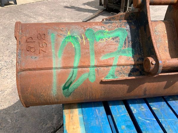 50" RHINOX GRADING BUCKET.......45mm PINS....1217t 357798612
