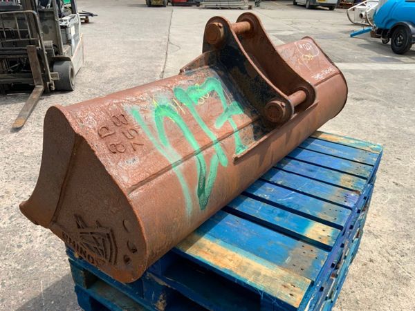 50" RHINOX GRADING BUCKET.......45mm PINS....1217t 357798613
