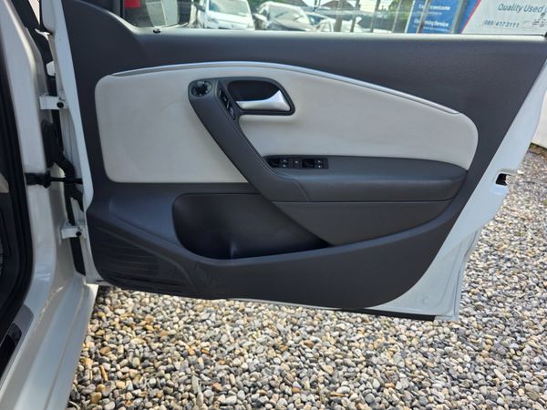 VW Polo 1.2L TSI BlueMotion Special Edition 357792514