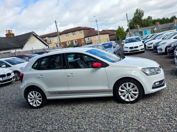 VW Polo 1.2L TSI BlueMotion Special Edition 357792518