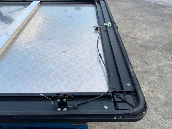 VW AMORAK TONNEAU LOAD  BED COVER....5192. 357816739
