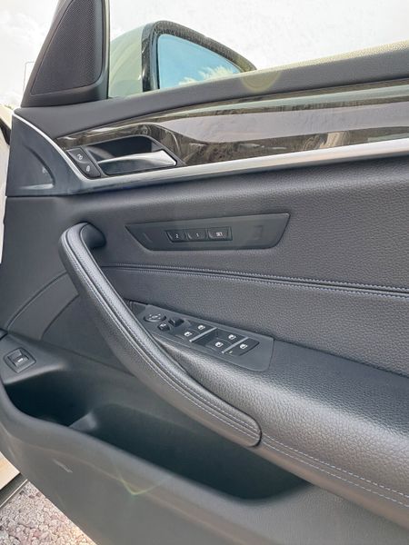 BMW 5 Series 520D / 523D M Sport Automatic 357816755