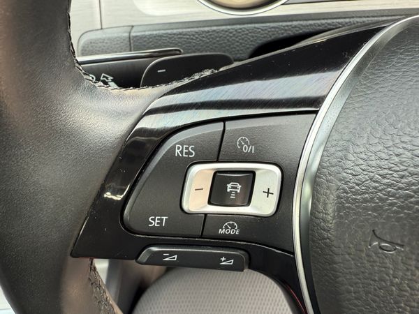 2014 Volkswagen GOLF  1.2 Automatic Petrol TSI 357868679