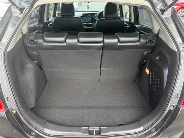 2015 Honda Jazz/Fit 1.5 Hybrid auto Top Specs 357868923