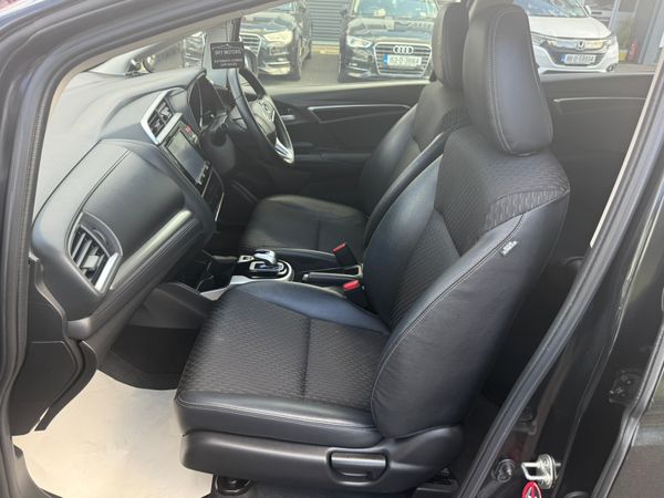 2015 Honda Jazz/Fit 1.5 Hybrid auto Top Specs 357869181