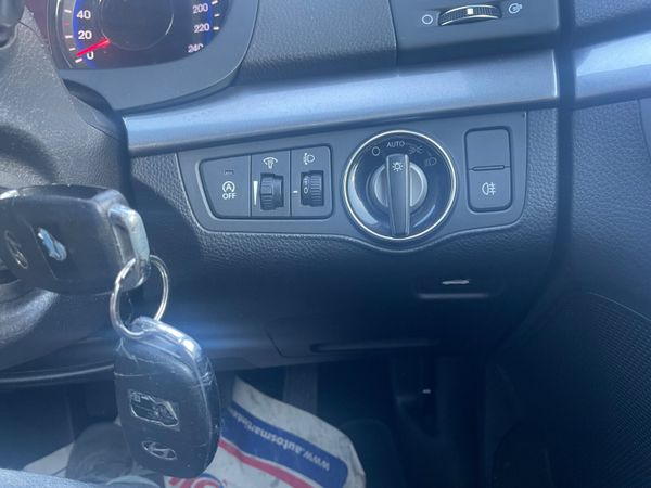 Hyundai i40 2016 , 9/26 Nct 357862520